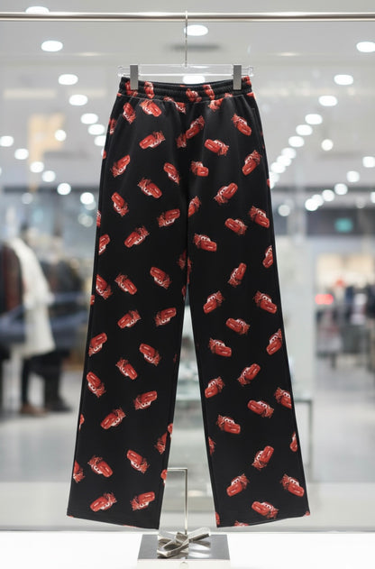 McQueen Kombini